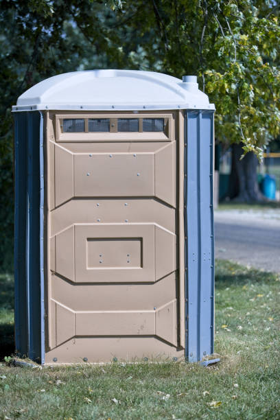 Best High-end porta potty rental  in Bowling Green, MO